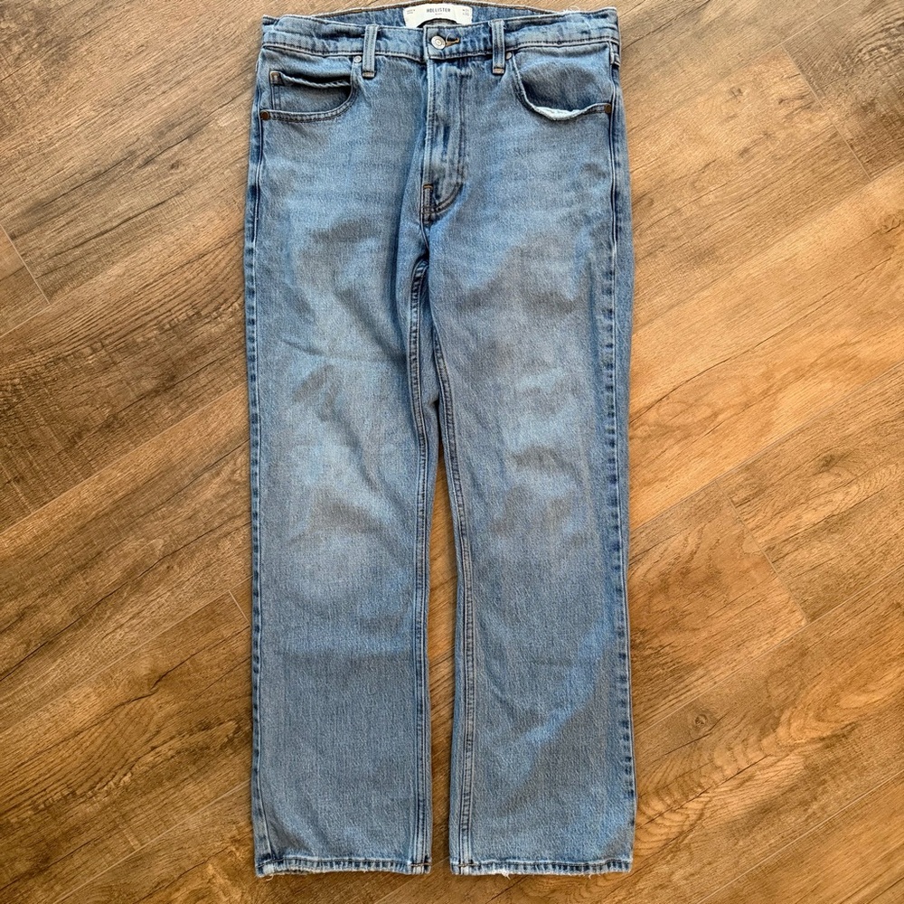 Hollister Women's Size 31 Y2K Boot Cut Jeans Light Wash Blue Classic Denim 90s